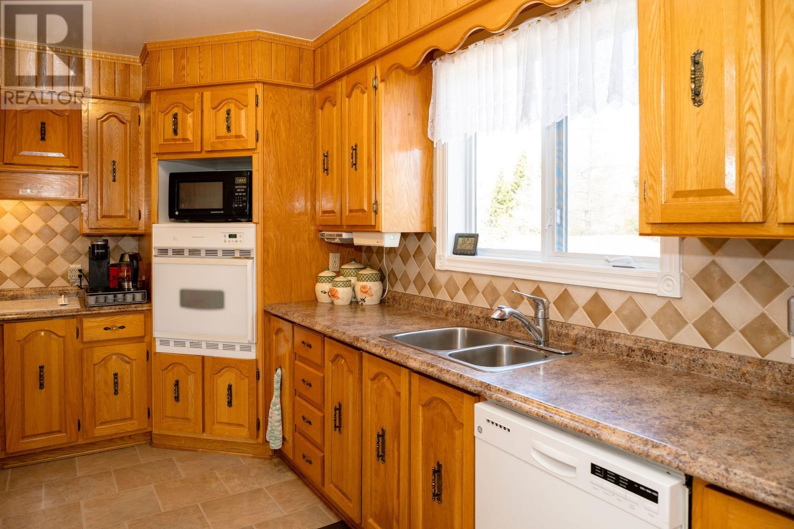 22A Hermit Cove Road - 32