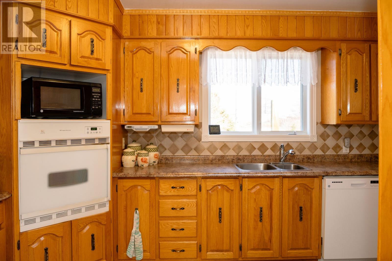 22A Hermit Cove Road - 34