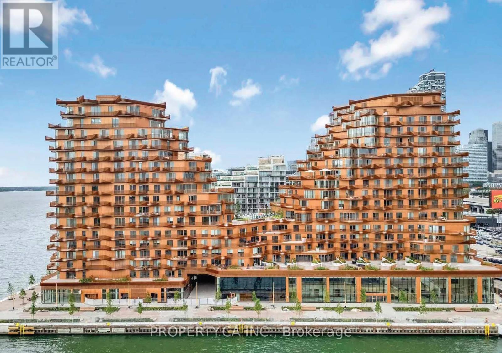 #1331 155 MERCHANTS WHARF - 41
