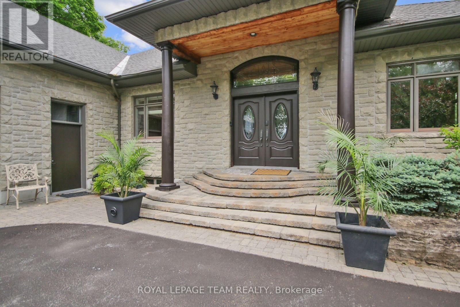 3886 ARMITAGE AVENUE - 4