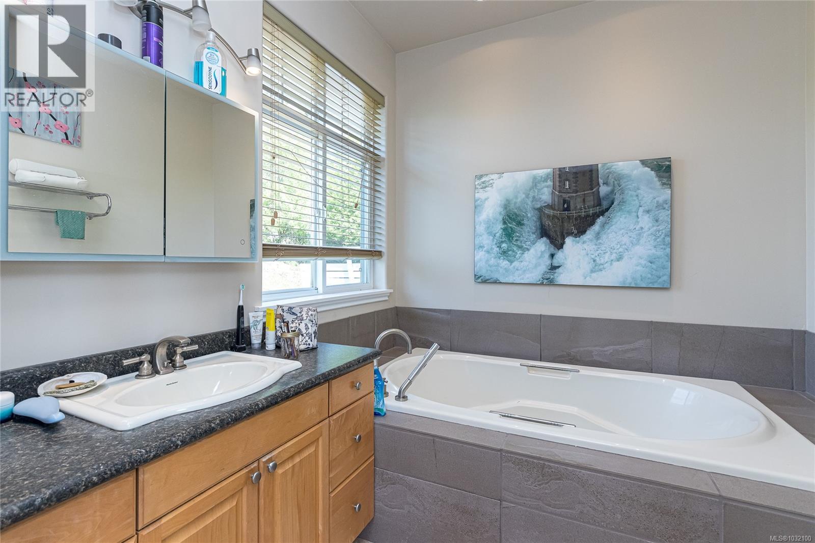 2175 Otter Ridge Dr - 27