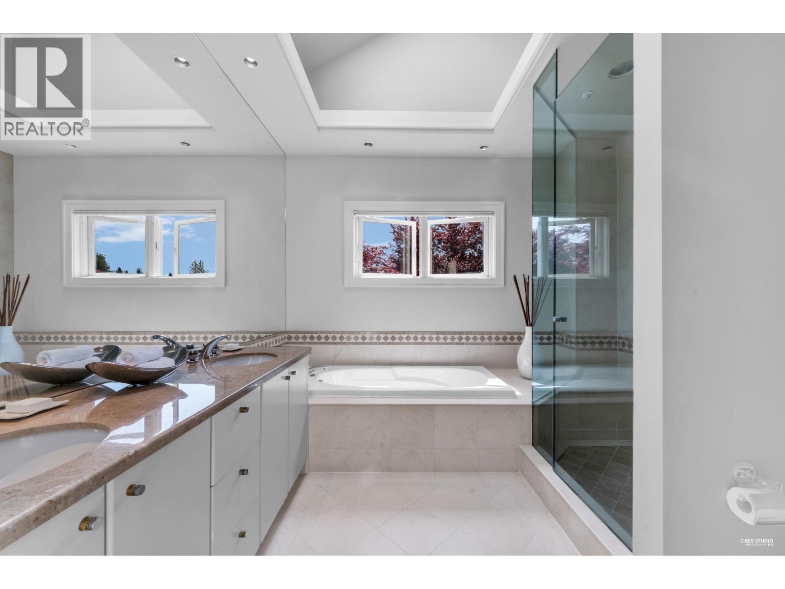 4 Bed, 4 Bath House for Sale in Vancouver – 2722 W 31ST AVENUE, Vancouver - Image 26