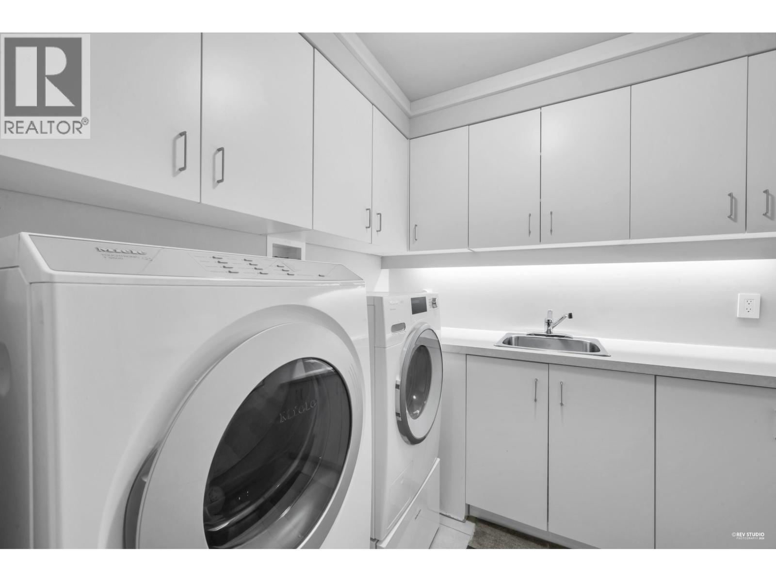 4 Bed, 4 Bath House for Sale in Vancouver – 2722 W 31ST AVENUE, Vancouver - Image 14