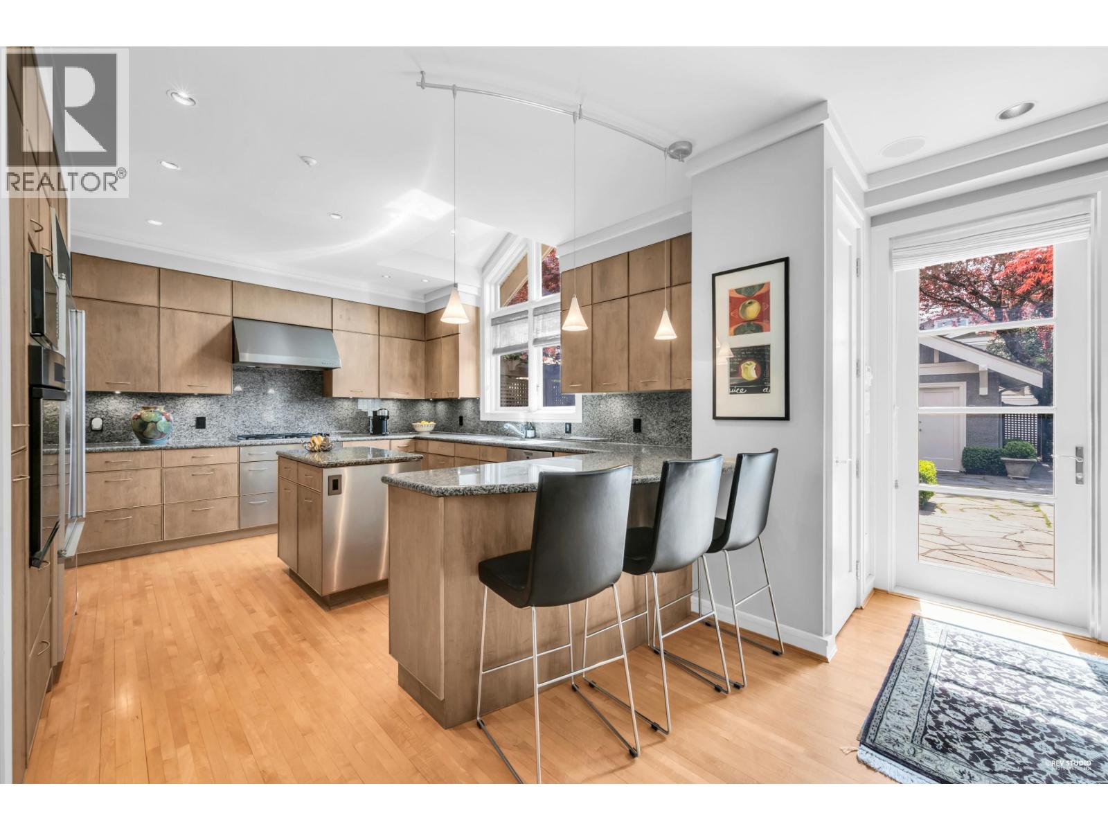 4 Bed, 4 Bath House for Sale in Vancouver – 2722 W 31ST AVENUE, Vancouver - Image 13