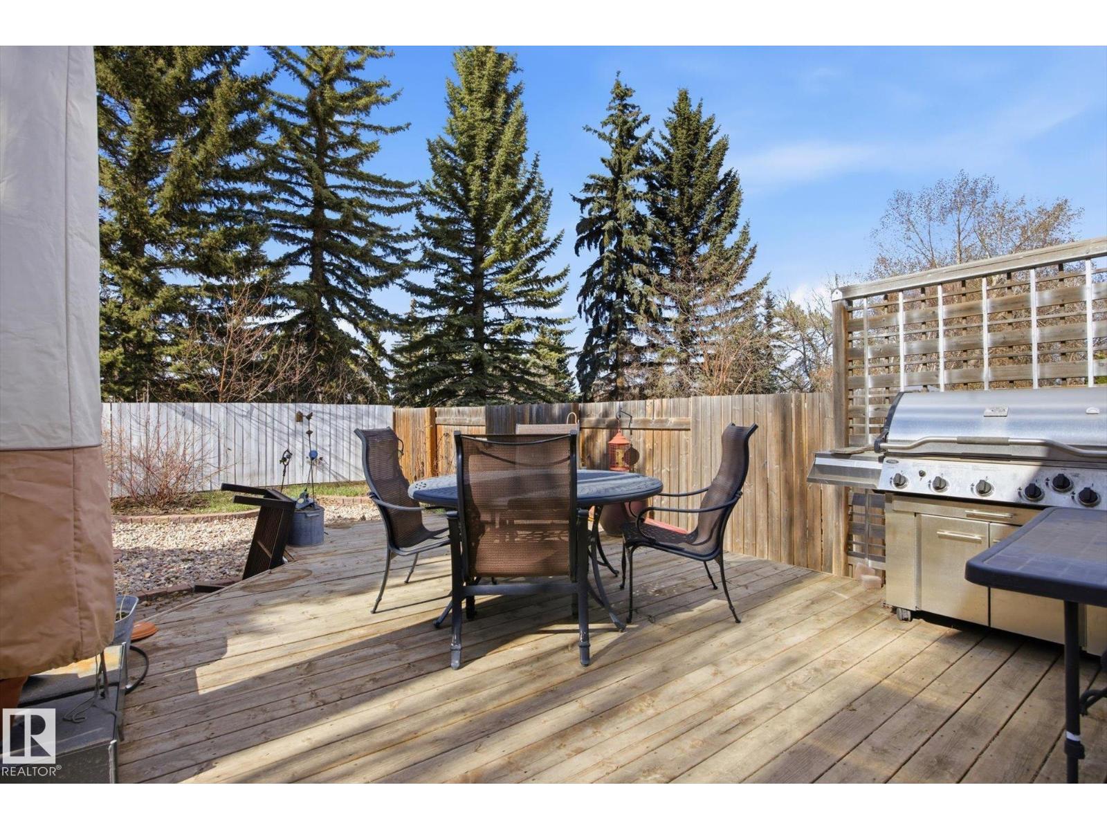 17 LEPINE PL, St. Albert