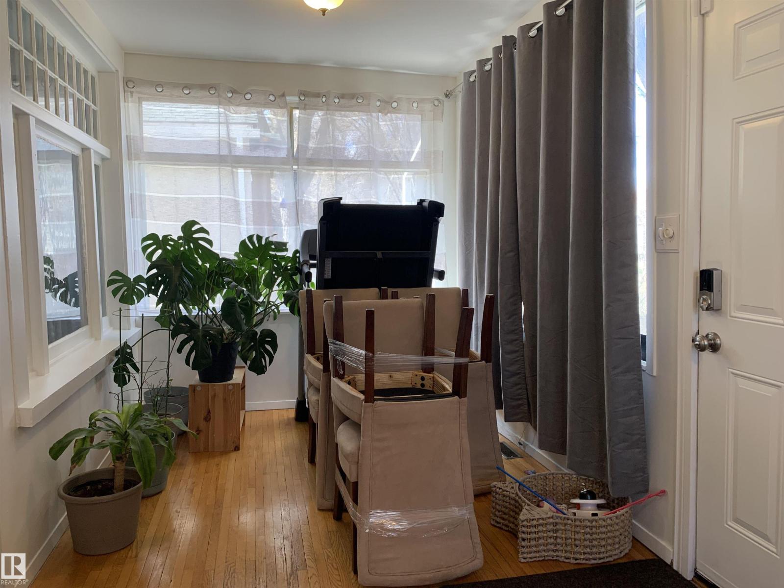 11305 89 ST NW - 2