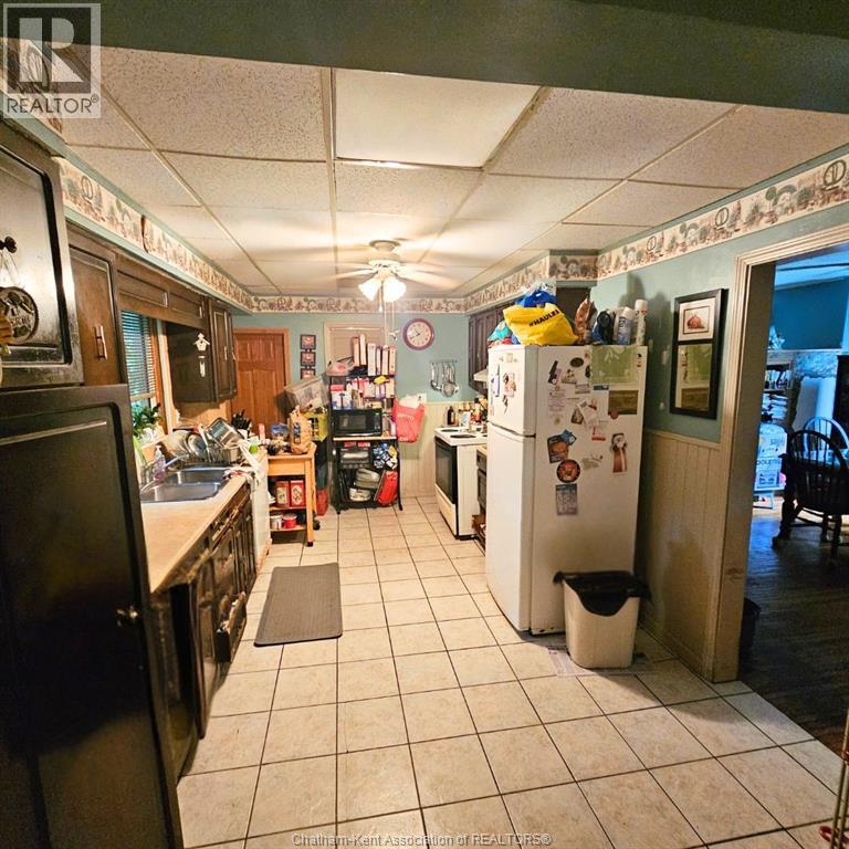 418 Gillard STREET, Wallaceburg, Ontario, N8A1N6 — Photo 10