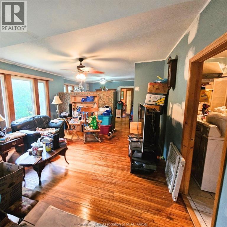 418 Gillard STREET, Wallaceburg, Ontario, N8A1N6 — Photo 5