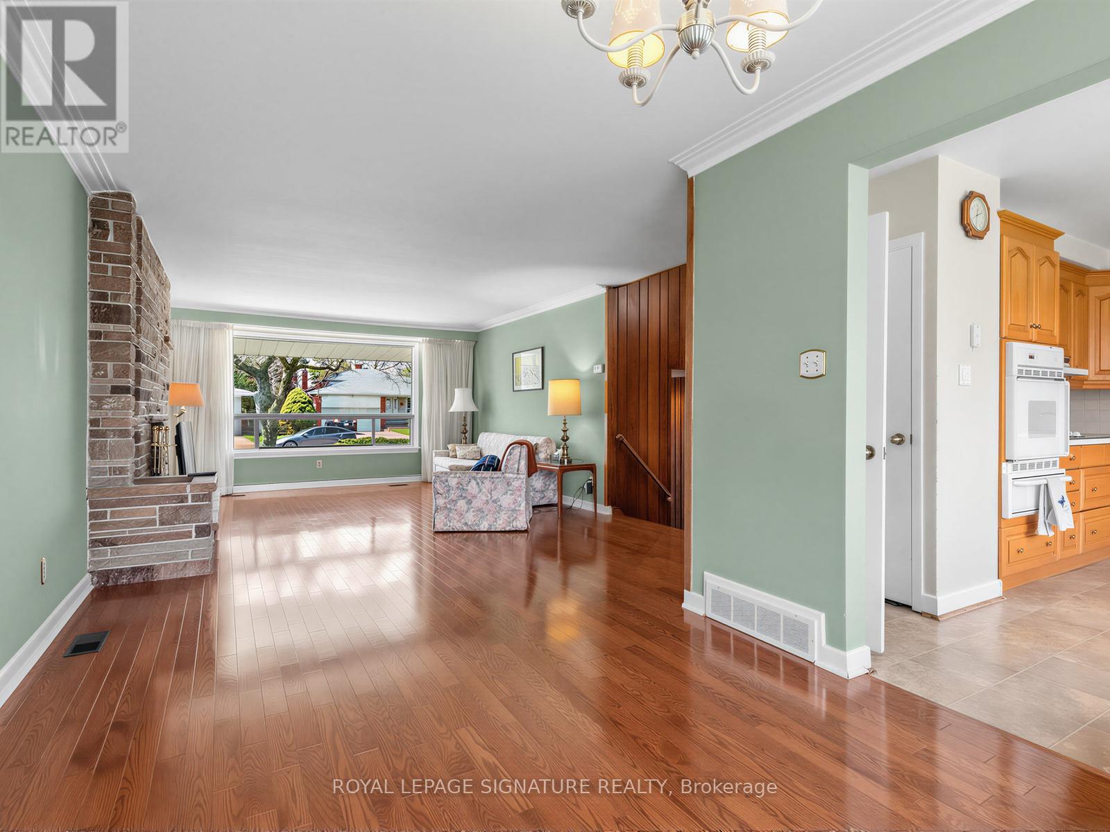 62 DUKINFIELD CRESCENT - 5