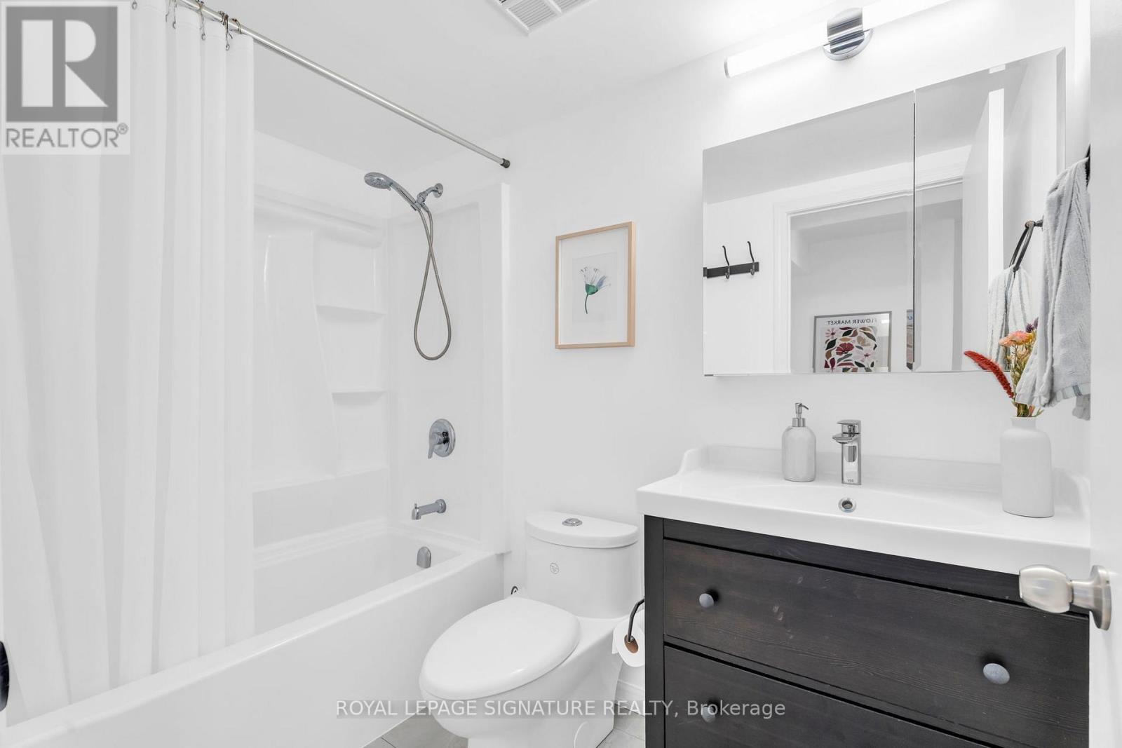 #278 3 EVERSON DRIVE - 15