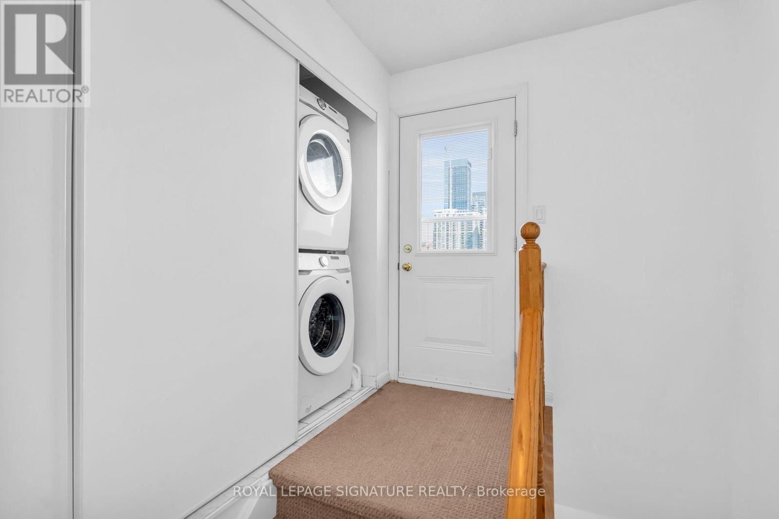 #278 3 EVERSON DRIVE - 16
