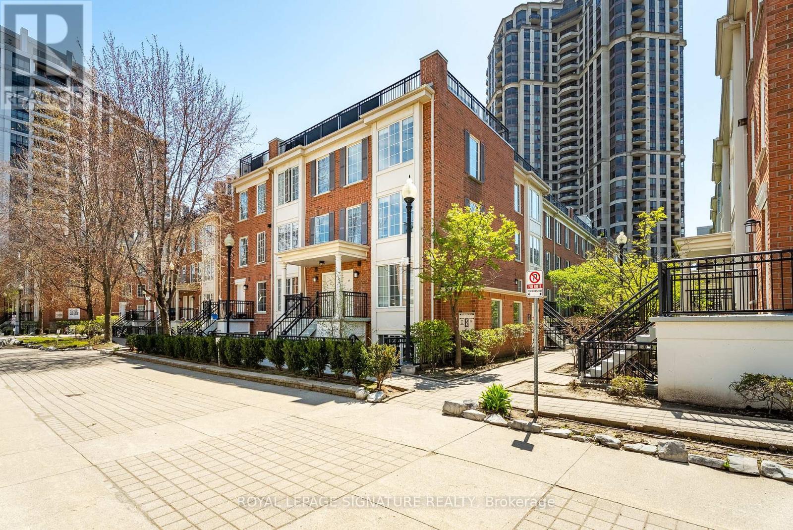#278 3 EVERSON DRIVE - 2
