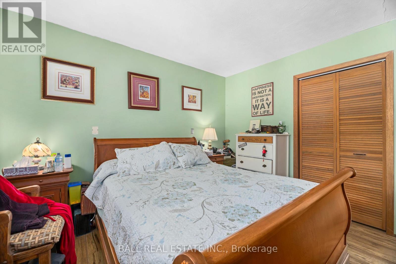 1561 CRYSTAL LAKE ROAD - 22
