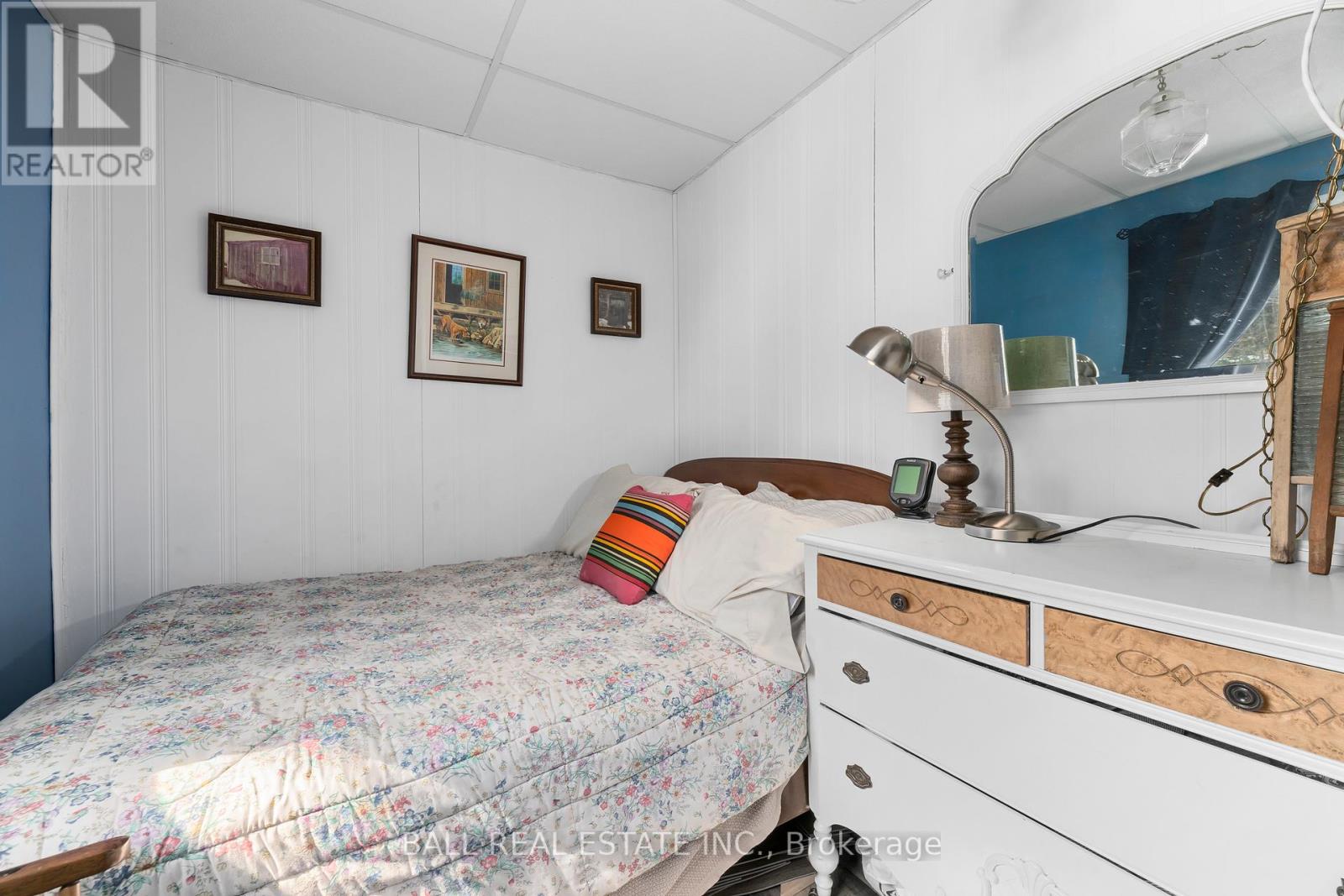 1561 CRYSTAL LAKE ROAD - 18