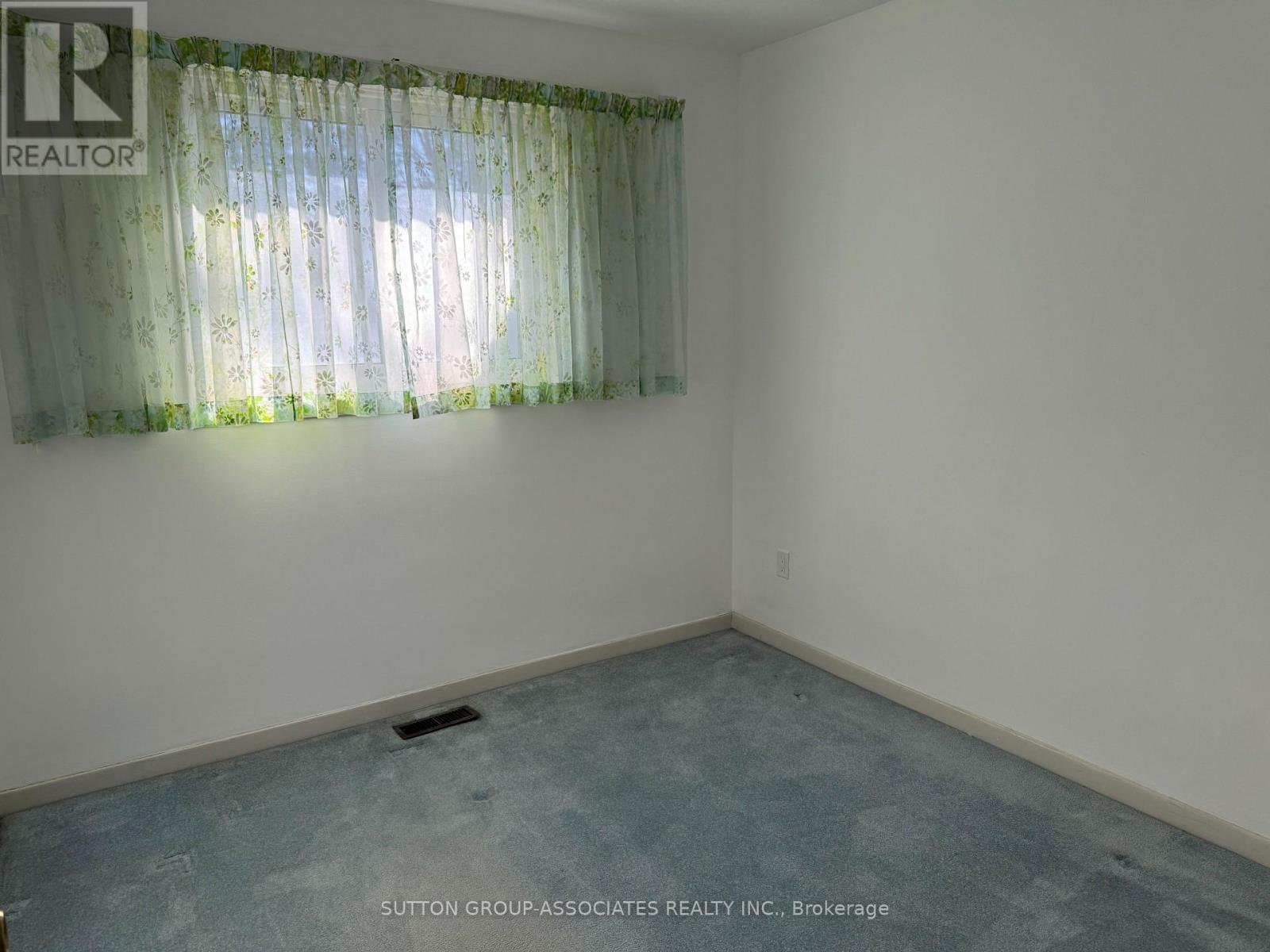11 CASTOR CRESCENT - 17