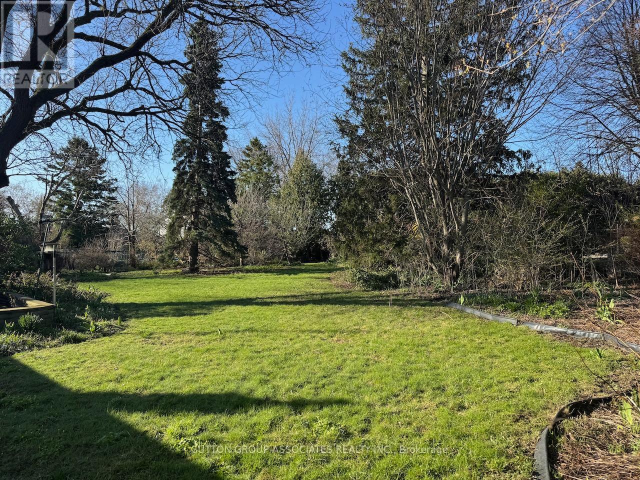 11 CASTOR CRESCENT - 29