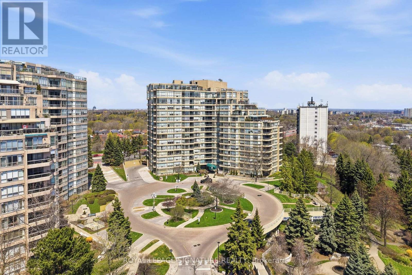 #PH1 20 GUILDWOOD PARKWAY - 18