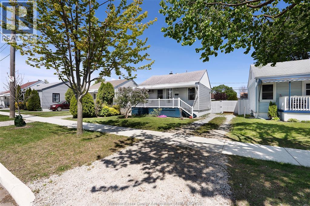 2170 WELLESLEY, Windsor, Ontario, N8W2E7 — Photo 2