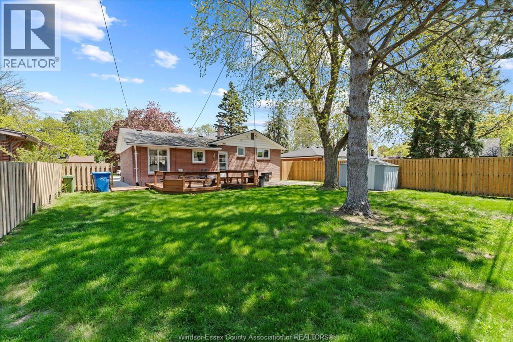 2875 Riviera, Windsor, Ontario, N9E3A5 — Photo 34