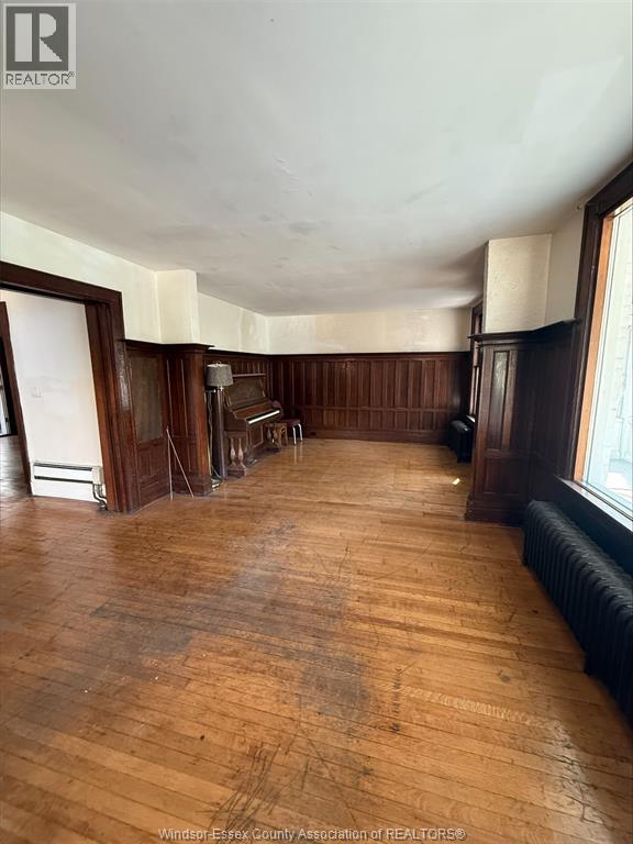 3026 SANDWICH STREET - 8