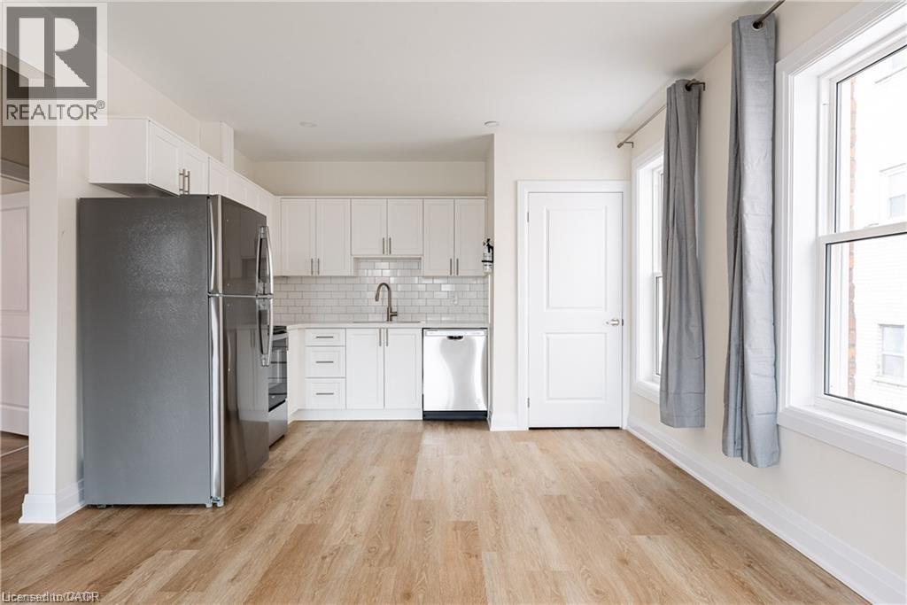 106 EAST Avenue S Unit# 3, Hamilton, Ontario, L8N2T7 — Photo 3