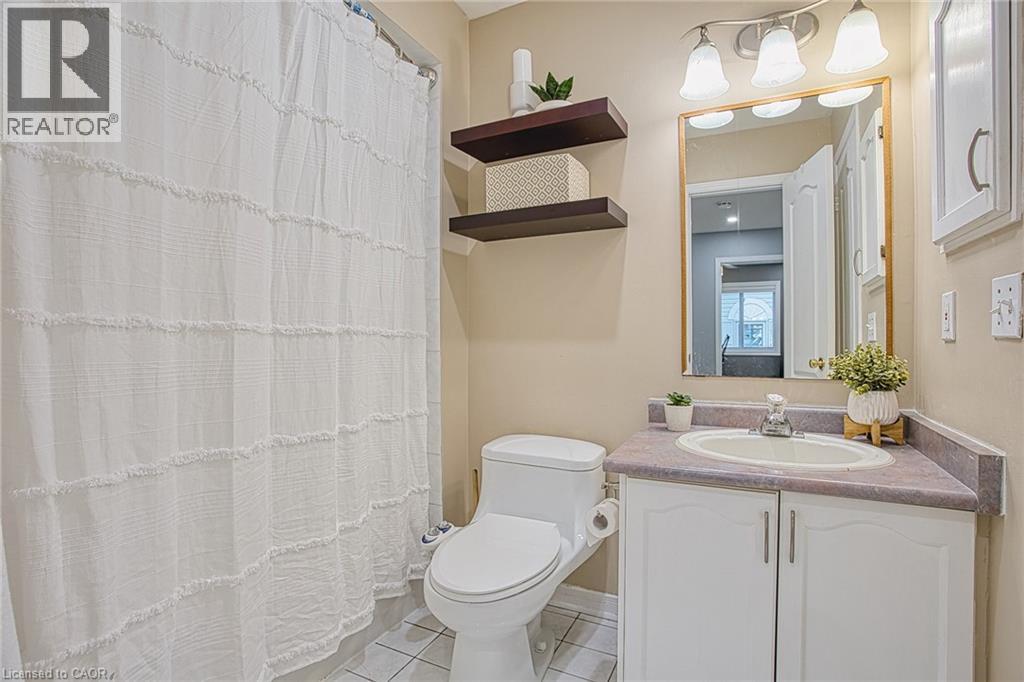 112 LAURENDALE Avenue, Waterdown, Ontario, L8B0N2 — Photo 11