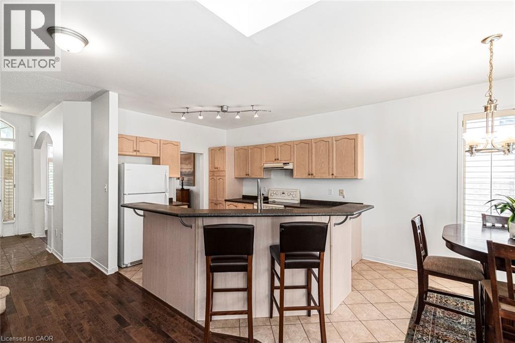 102 MOORE Crescent, Ancaster, Ontario, L9G4Z8 — Photo 17