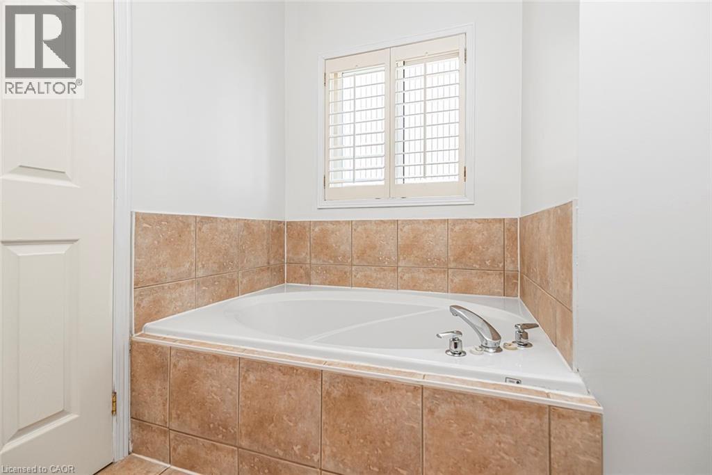 102 MOORE Crescent, Ancaster, Ontario, L9G4Z8 — Photo 33