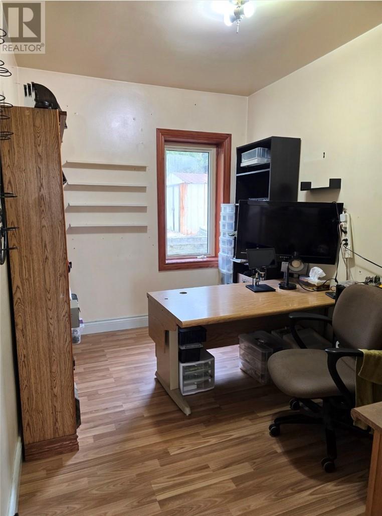 10 Cuthbertson Drive, Lively, Ontario, P3Y1B9 — Photo 3