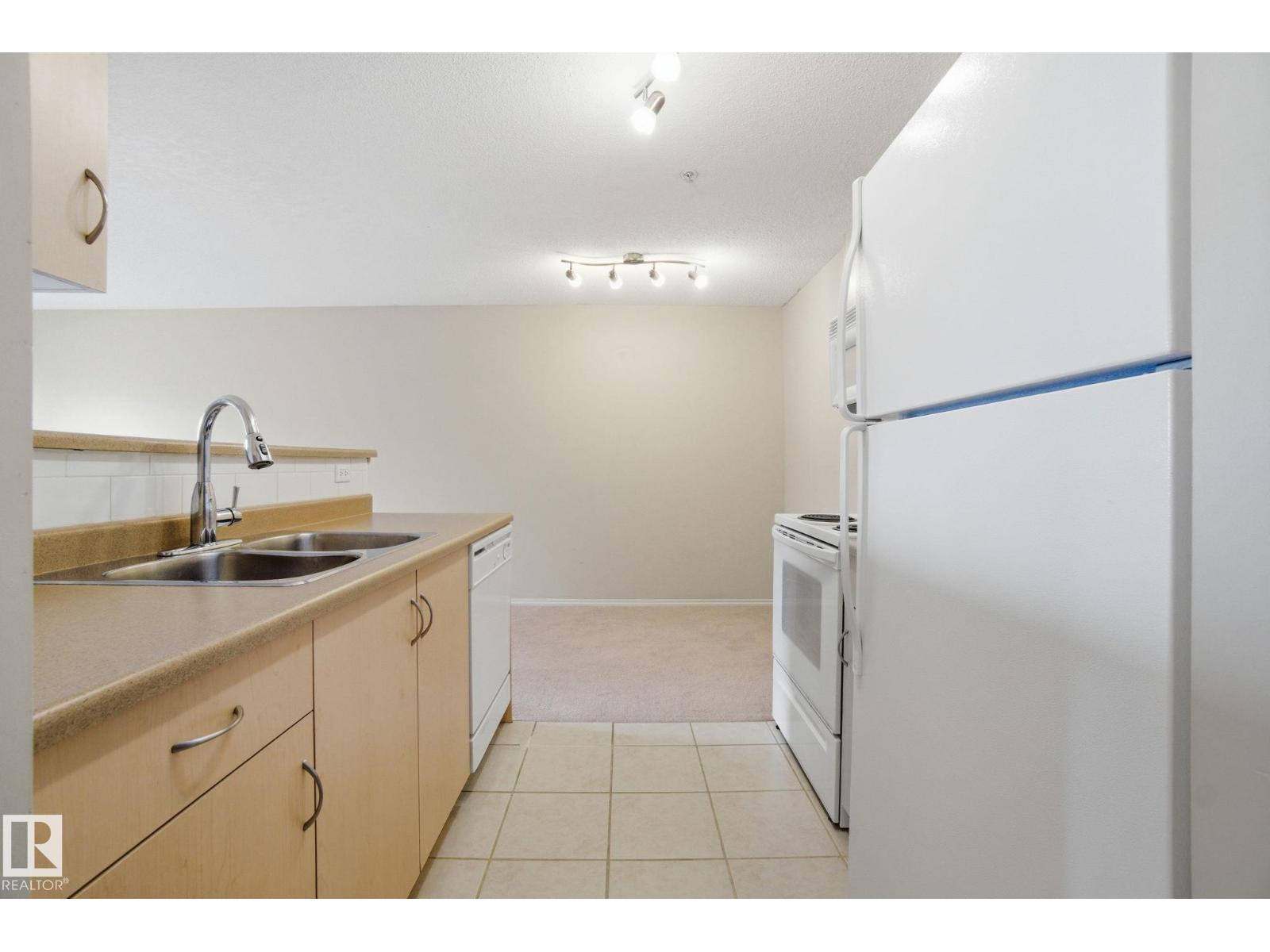 #214 17011 67 AV NW, Edmonton