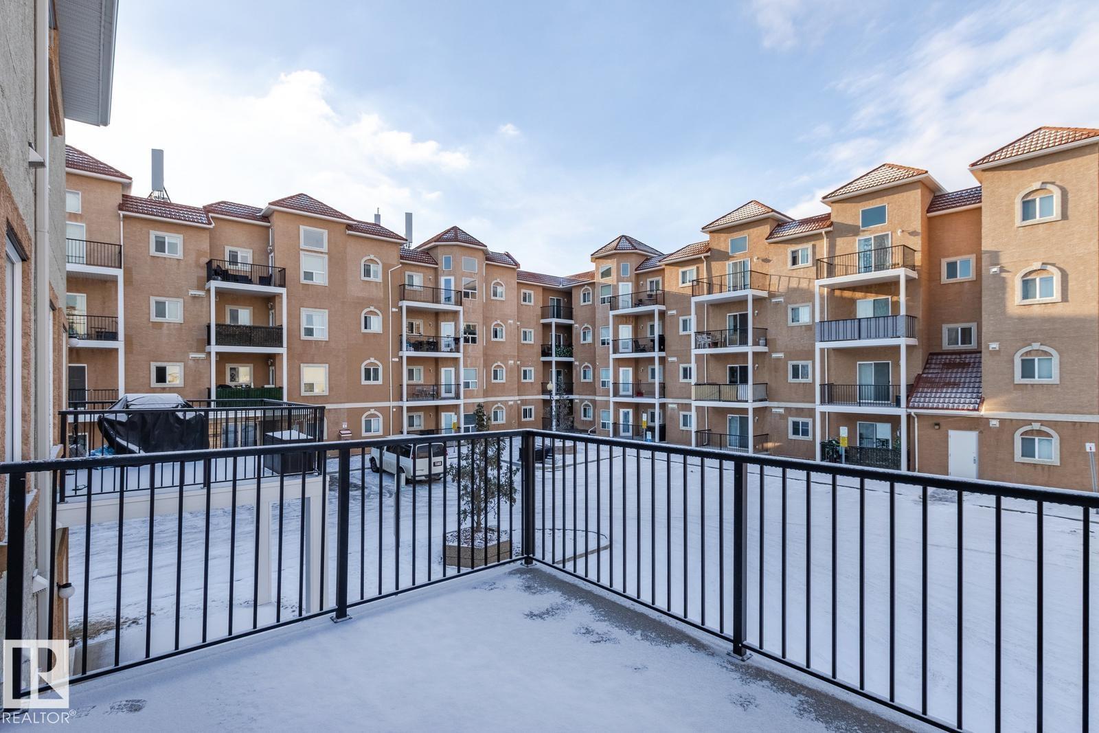 #39 13825 155 AV NW, Edmonton
