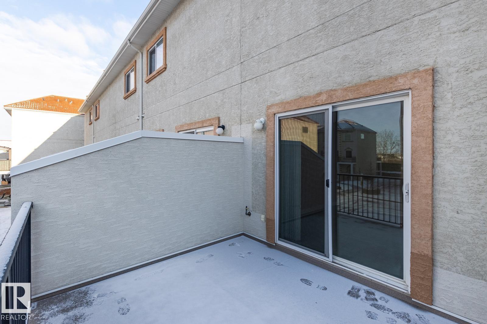 #39 13825 155 AV NW, Edmonton