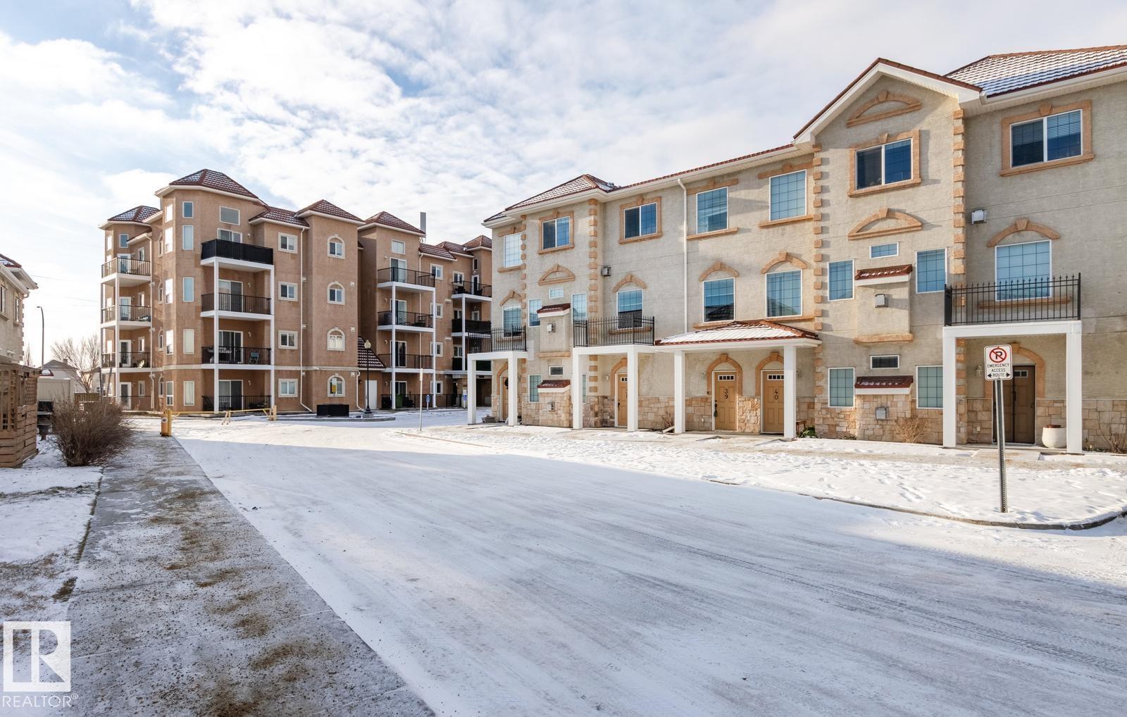 #39 13825 155 AV NW, Edmonton