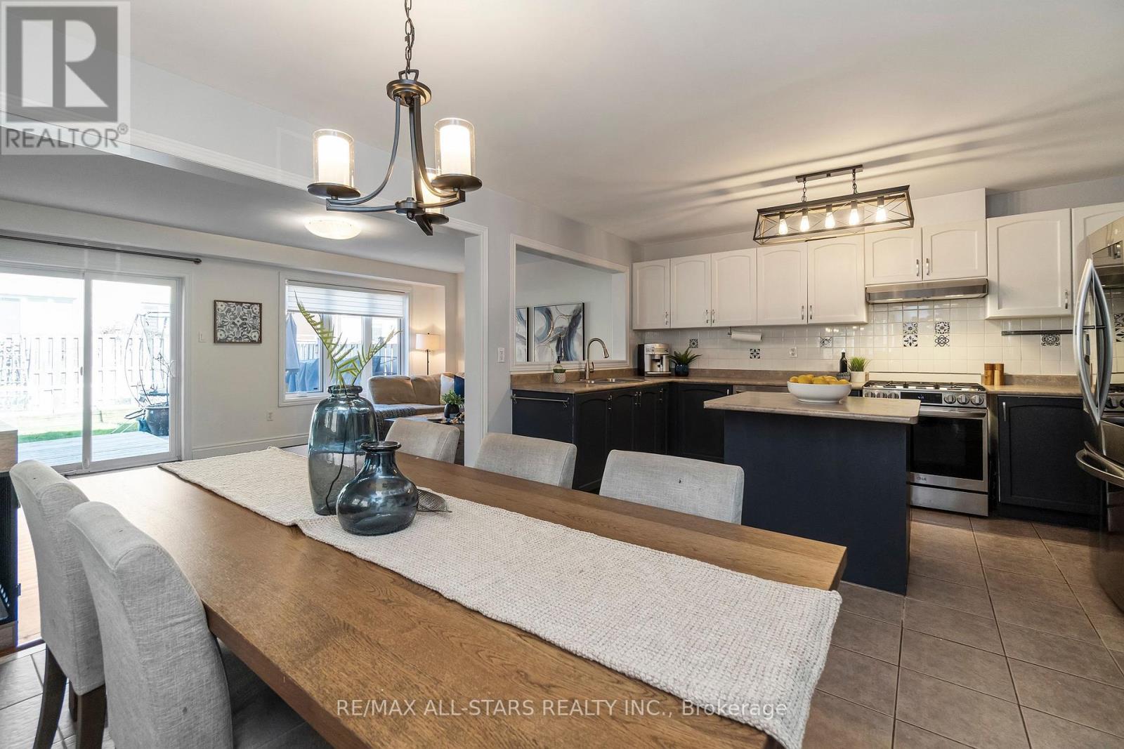 825 JOE PERSECHINI DRIVE - Image 3