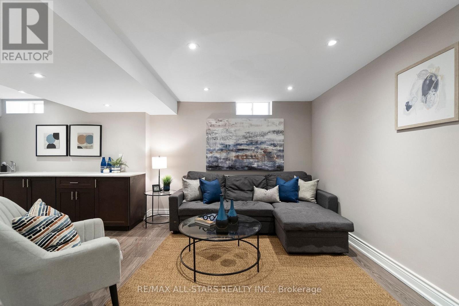 825 JOE PERSECHINI DRIVE - 36