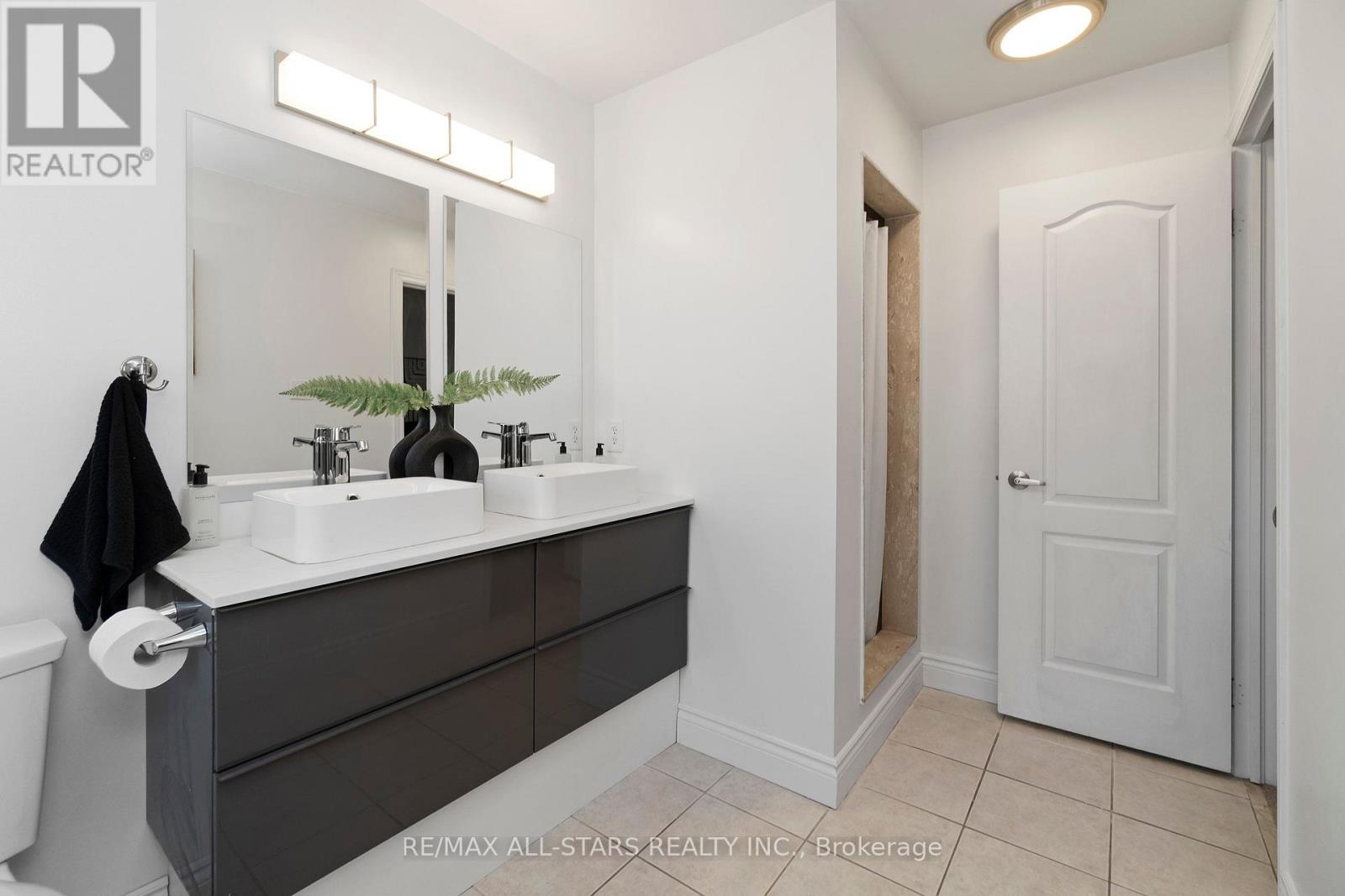 825 JOE PERSECHINI DRIVE - 24