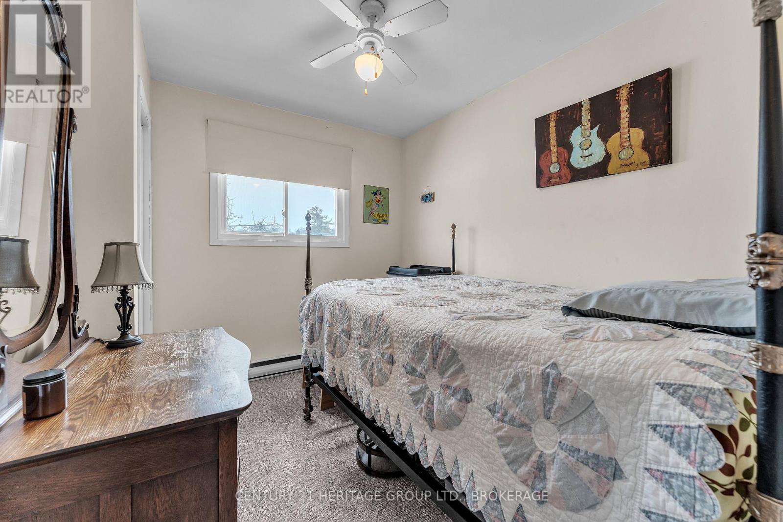 245 TAGGART LANE - 21