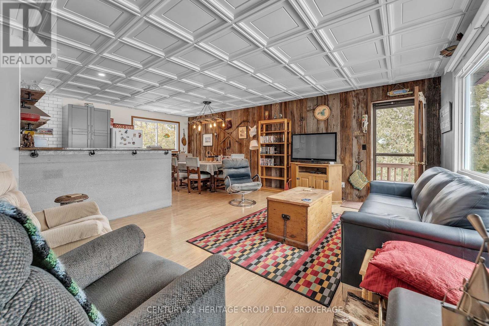 245 TAGGART LANE - 4