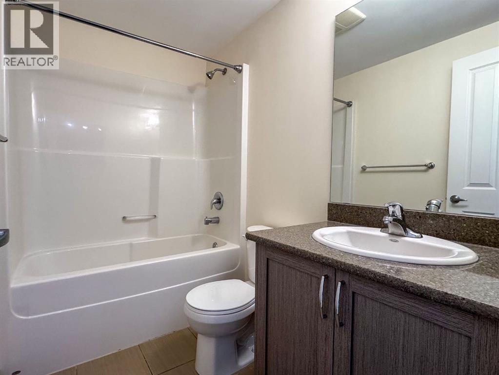 #605 30 Brentwood Common NW - 23