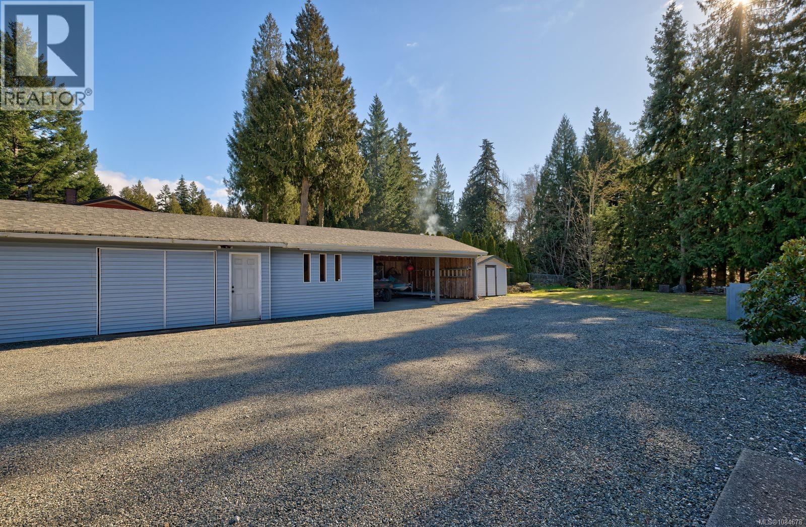 7079 Blackjack Dr - 5