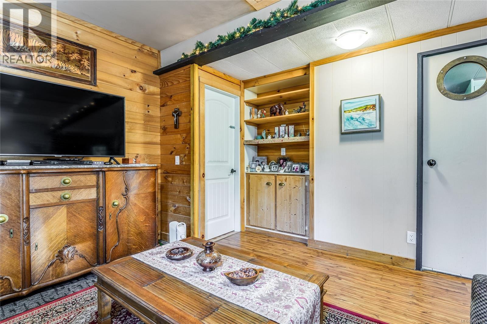 360 Cape Mudge Rd - 10