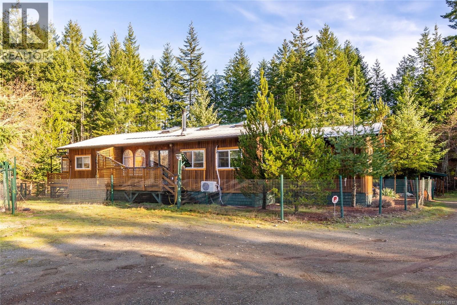 360 Cape Mudge Rd - 2