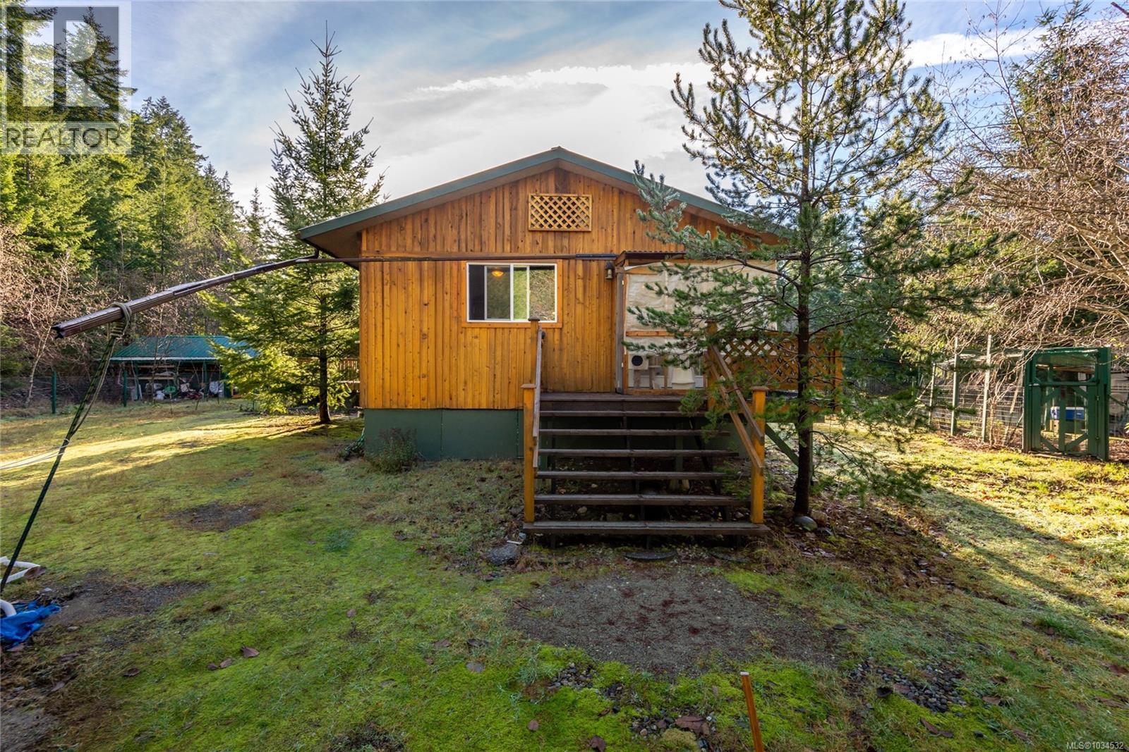 360 Cape Mudge Rd - 22