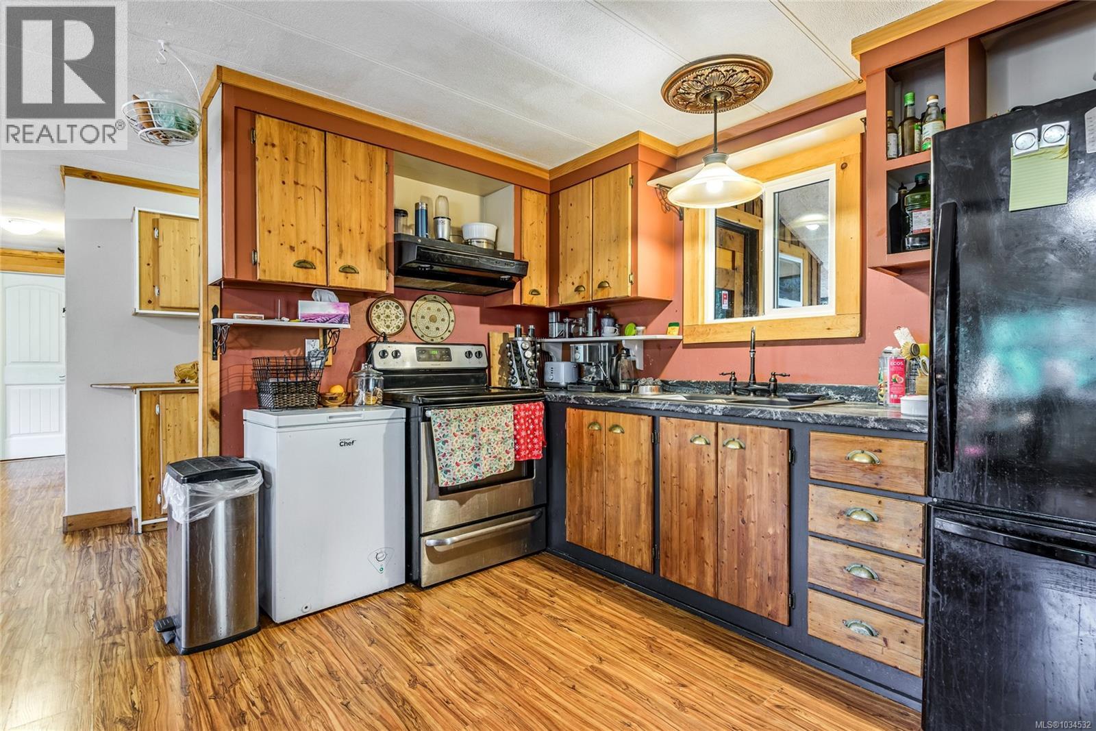 360 Cape Mudge Rd - 5