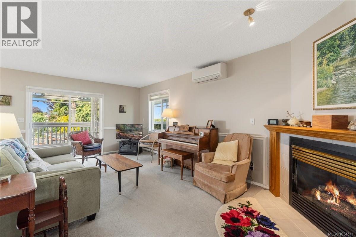5351 Williamson Rd - 5