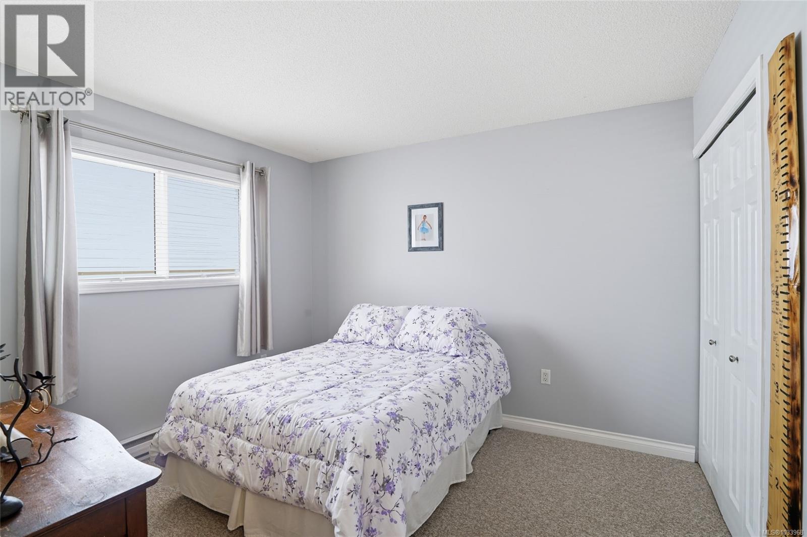 2517 Nadely Cres - 22