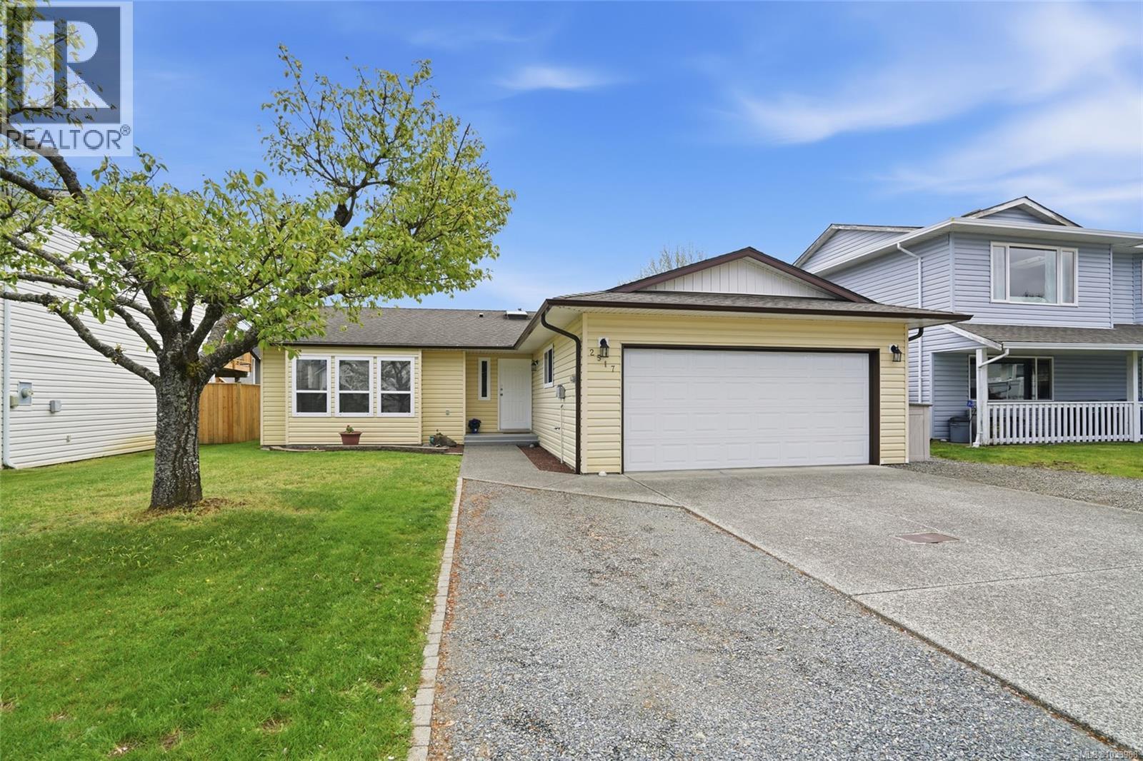 2517 Nadely Cres - 31