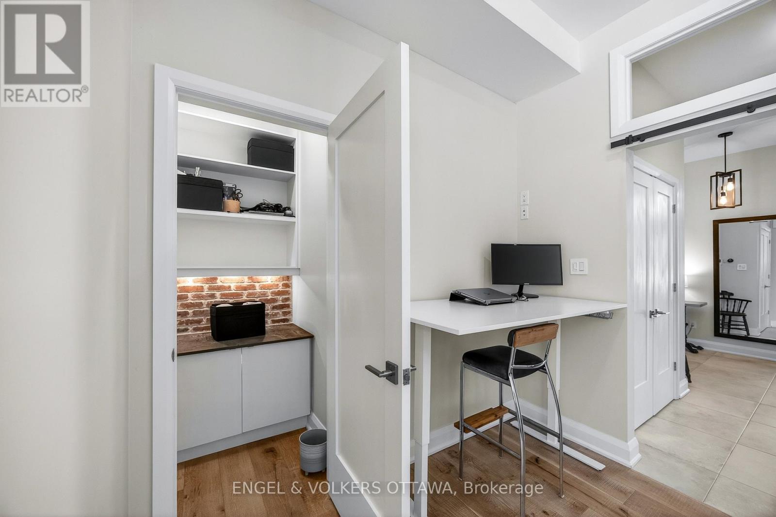 178 MAIN STREET - 27