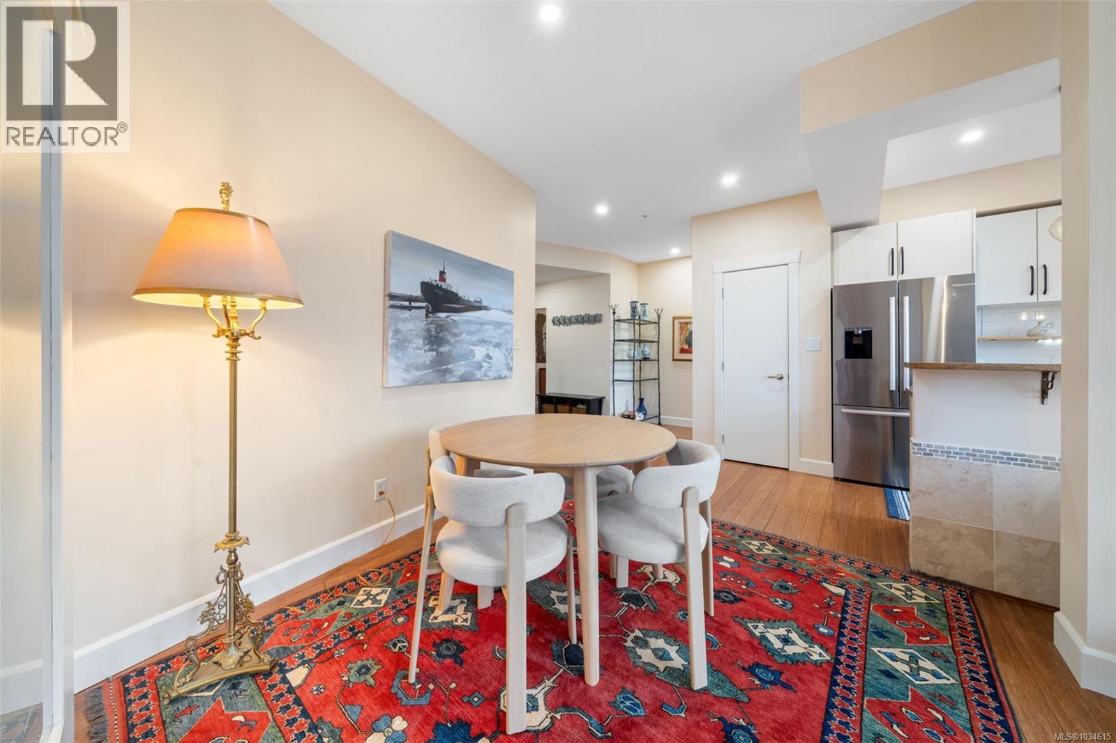 #304 1035 Sutlej St - 8