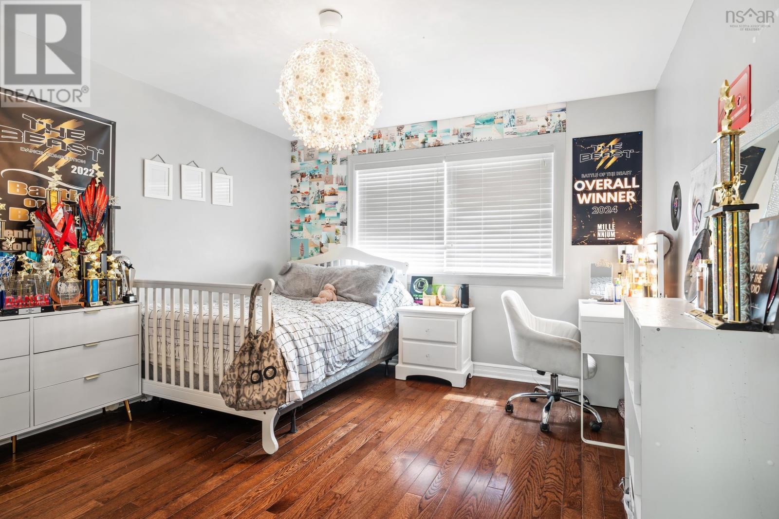 76 PEBBLECREEK Crescent - 21